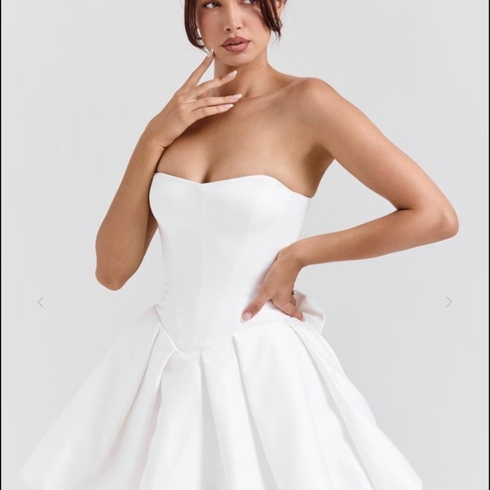 House of CB Strapless White Dress with Bow Noelle dress - Picture 5 of 10